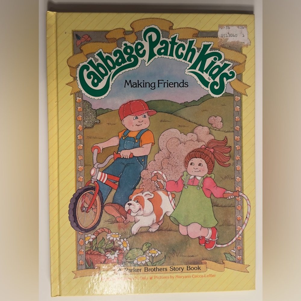 Lot of 2 VINTAGE CABBAGE PATCH KIDS CHILDREN BOOKS MAKING FRIENDS 1984